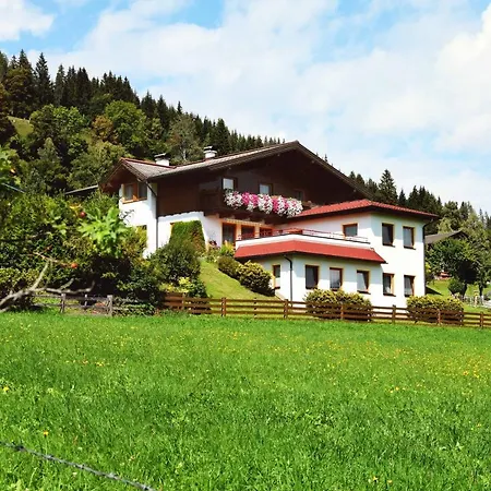 Steger Maria Apartmán
