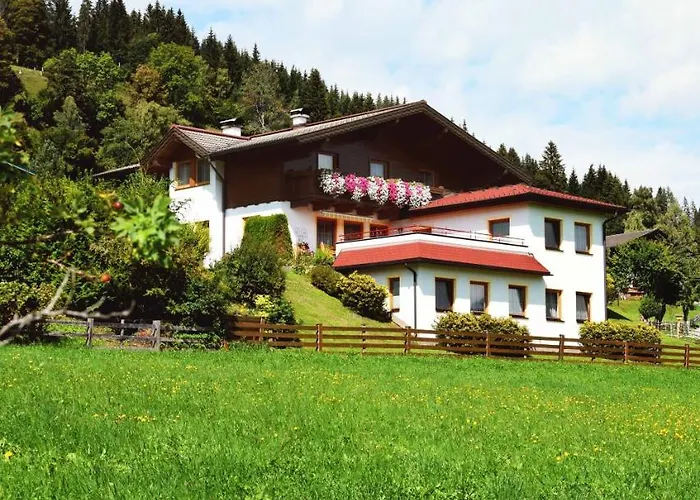 Steger Maria Apartmán